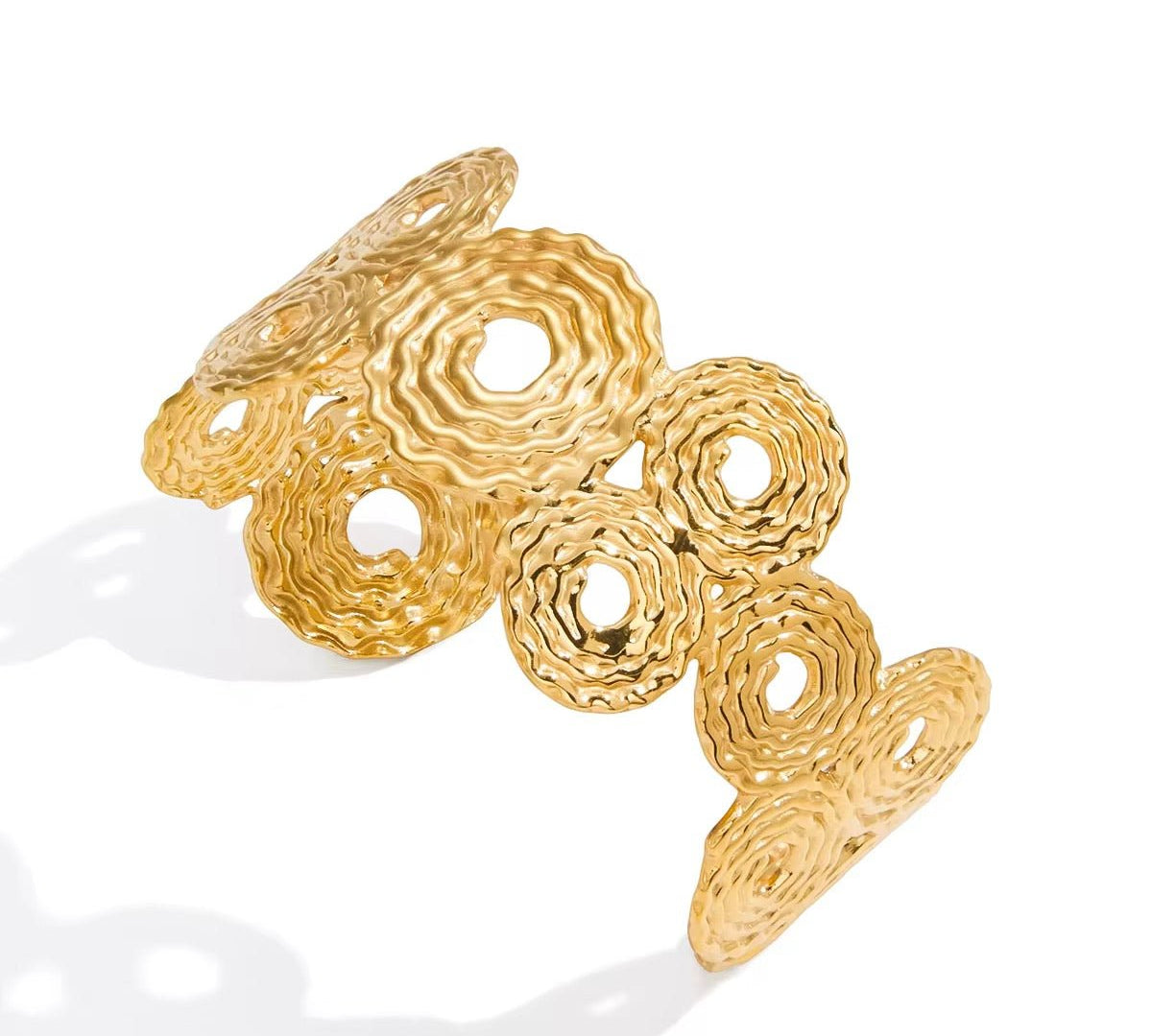 Soleia Gold Bangle - ILLUSIVE JEWELS USA